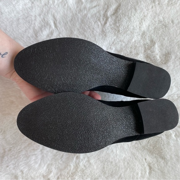 JACK ROGERS Pippa Suede Bootie Black - Picture 5 of 6